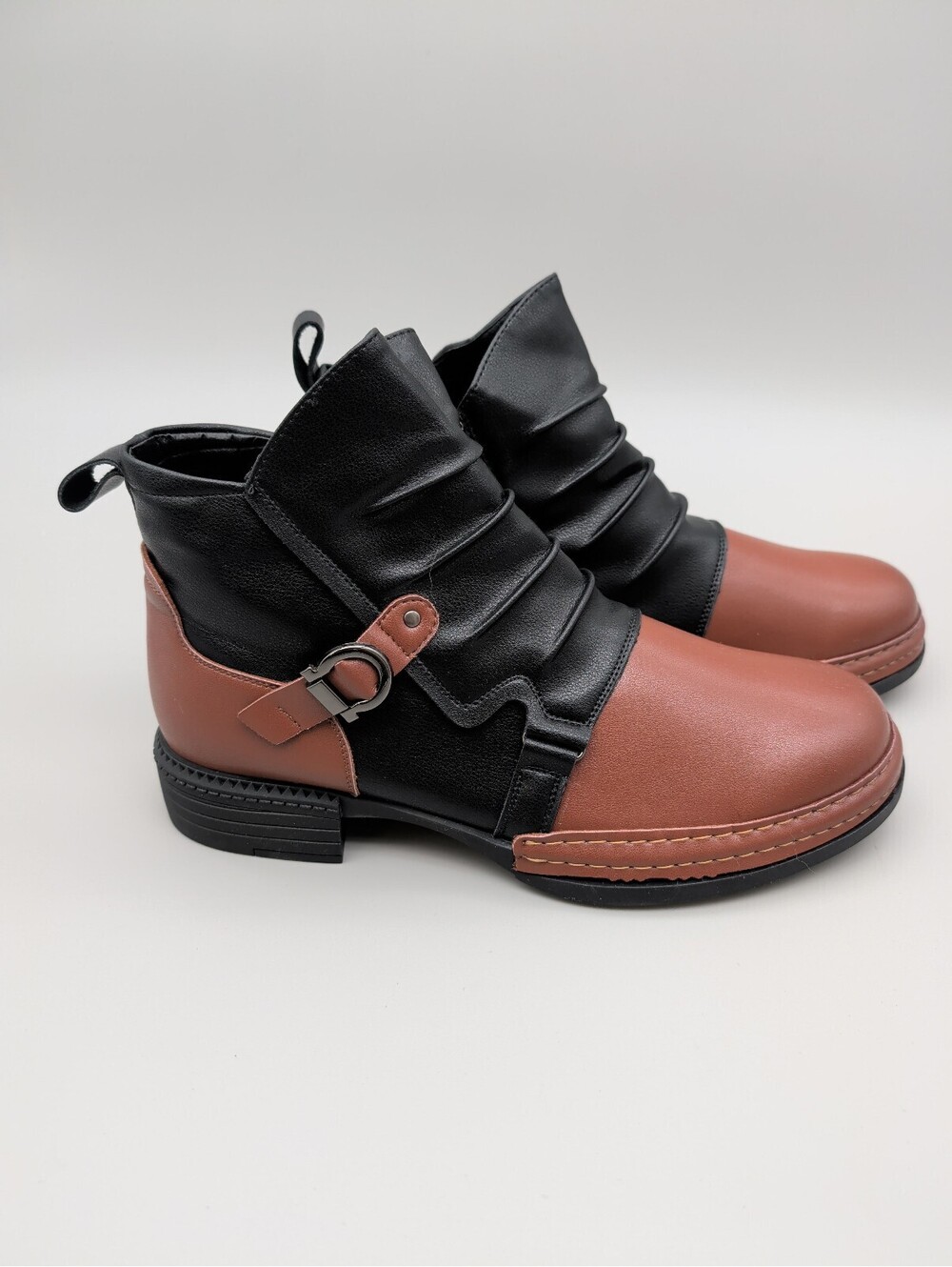 Men's Two-Tone Brown and Black Leather Ankle Boots Size US 10.5 EU44